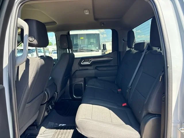 2024 Chevrolet Silverado 1500 LT - Photo 33