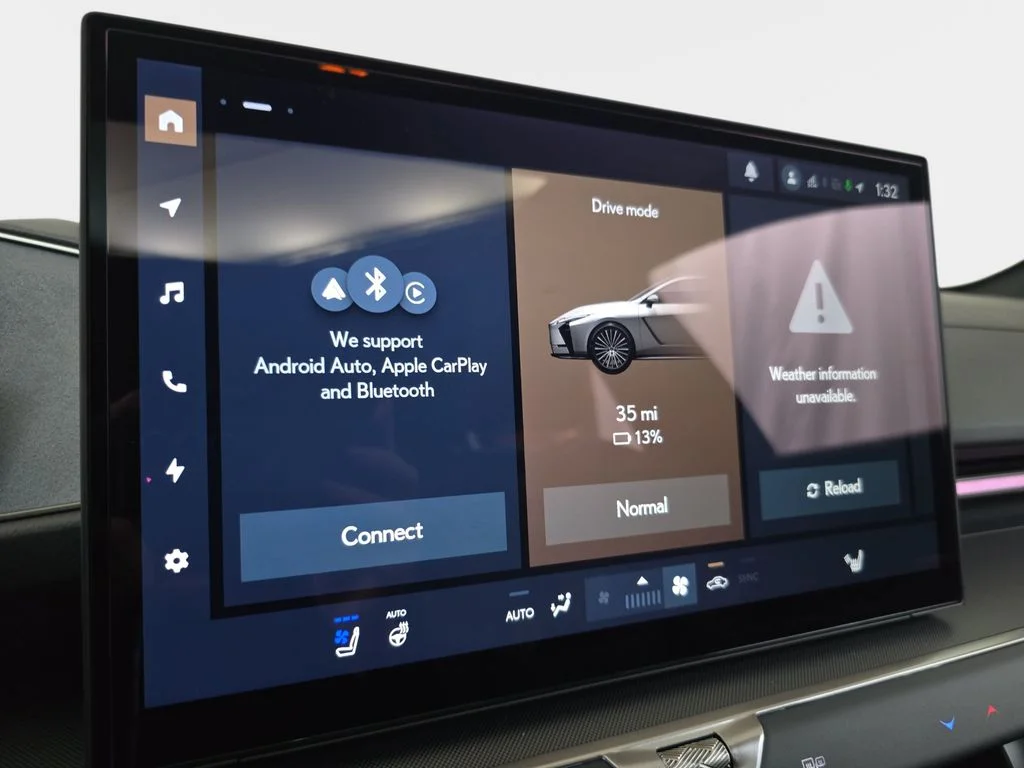 New 2026 Ultra White Lexus PREMIUM AWD image 21