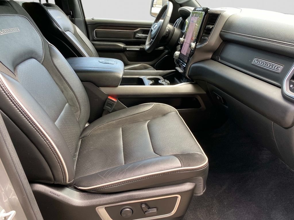 Used 2025 Silver Ram Laramie image 27