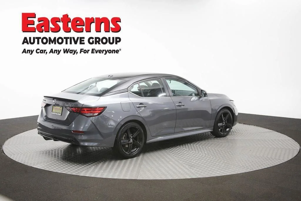 Used 2023 Gray Nissan SR image 43