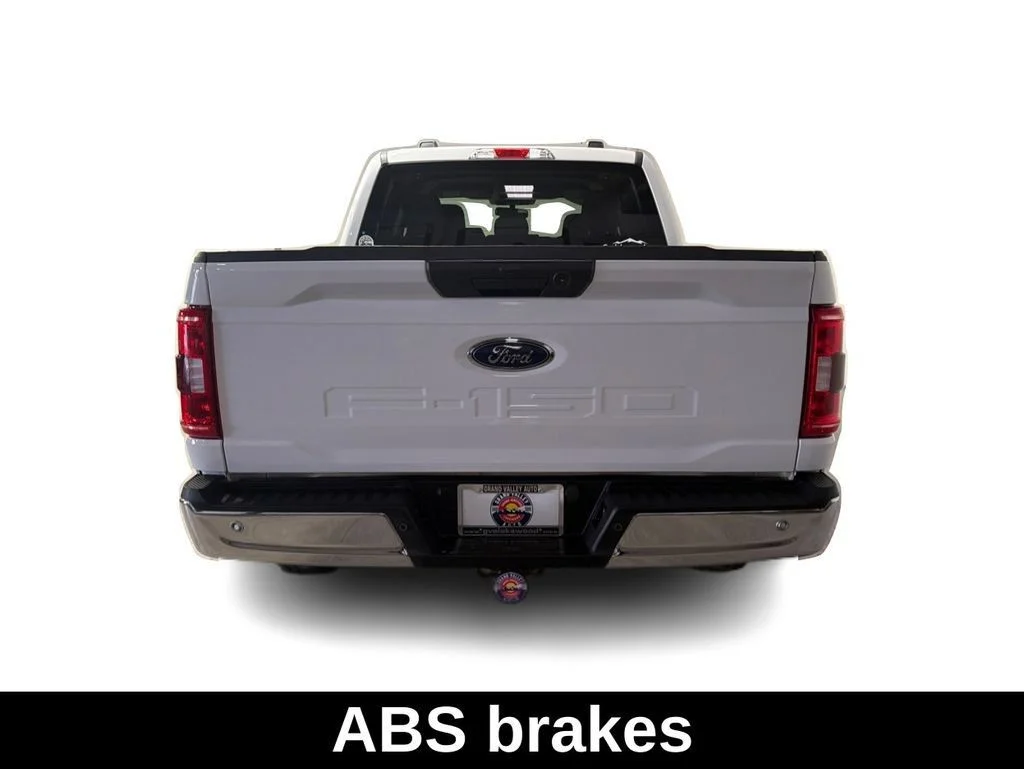 Used 2023 White Ford XLT image 14