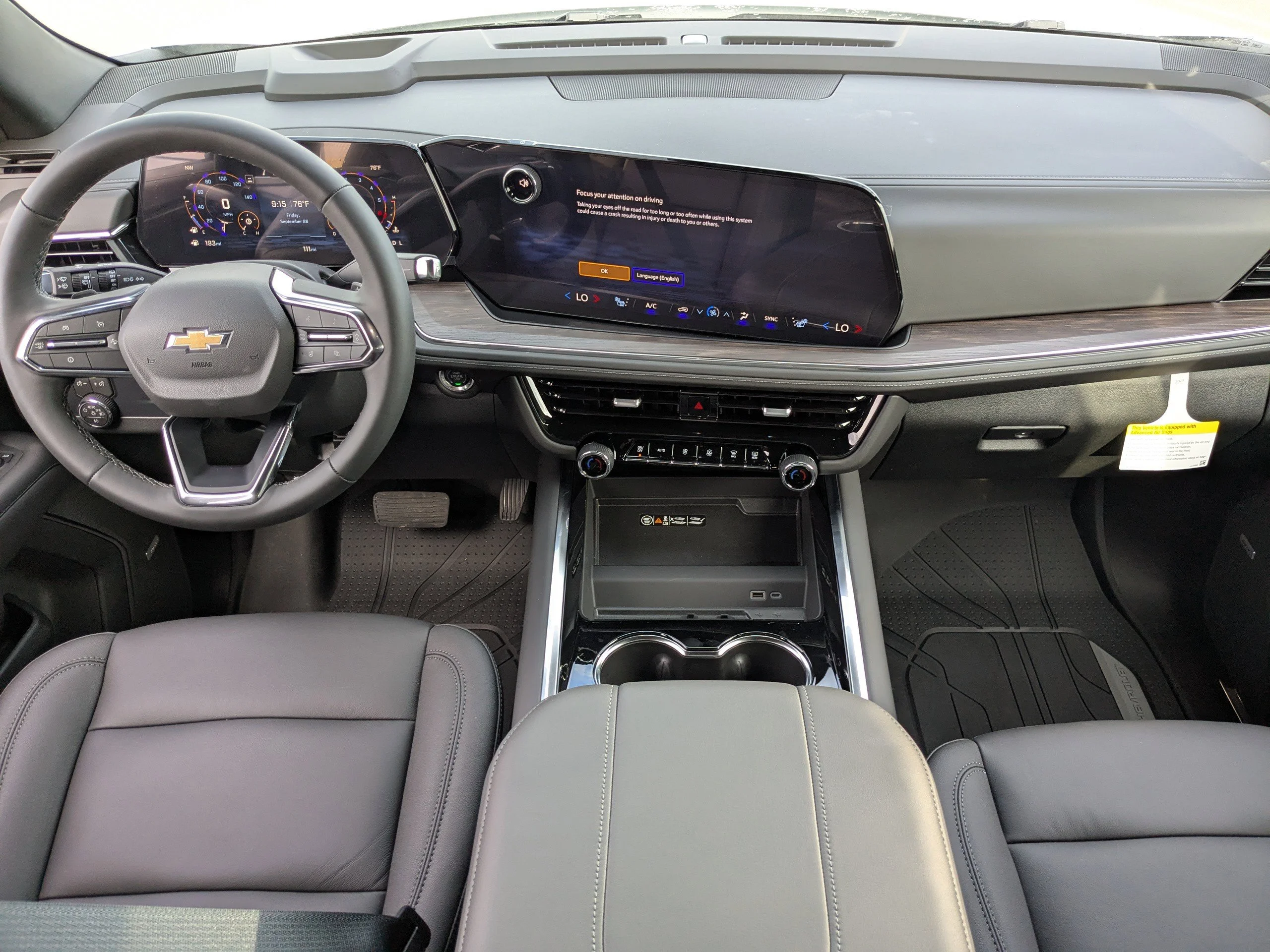 New 2025 Summit White Chevrolet LT image 15