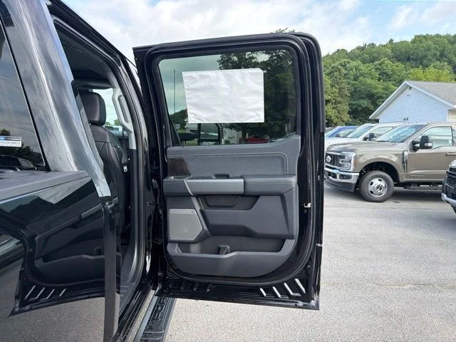 New 2026 Agate Black Metallic Ford F-250® Lariat® image 44