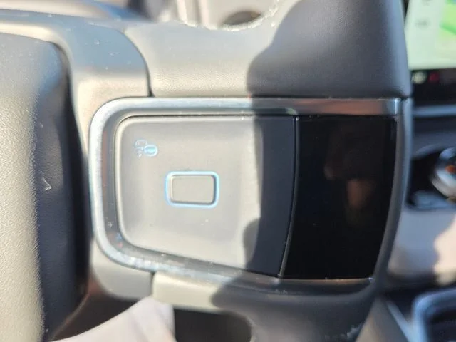 Certified Used 2025 Agate Black Metallic Ford Active image 21