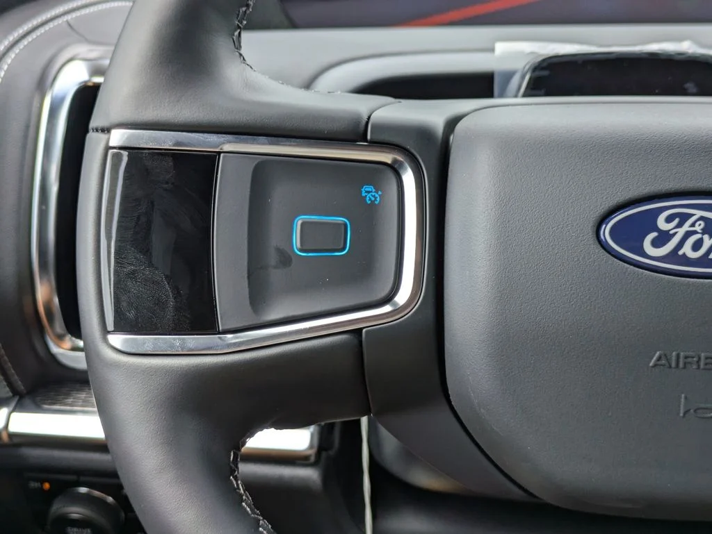 New 2027 Glacier Gray Metallic Tri-Coat Ford Platinum image 28