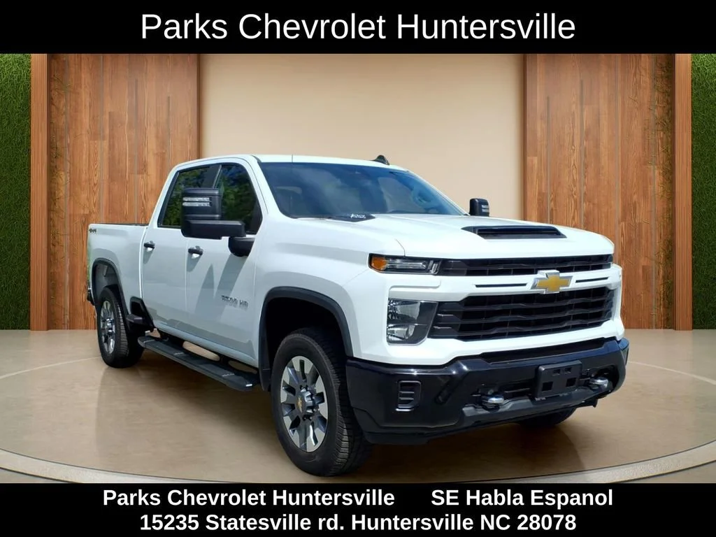 Used 2024 Summit White Chevrolet Custom image 1
