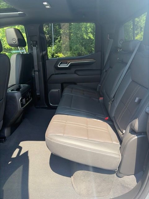 Used 2023 Gray Chevrolet High Country image 16