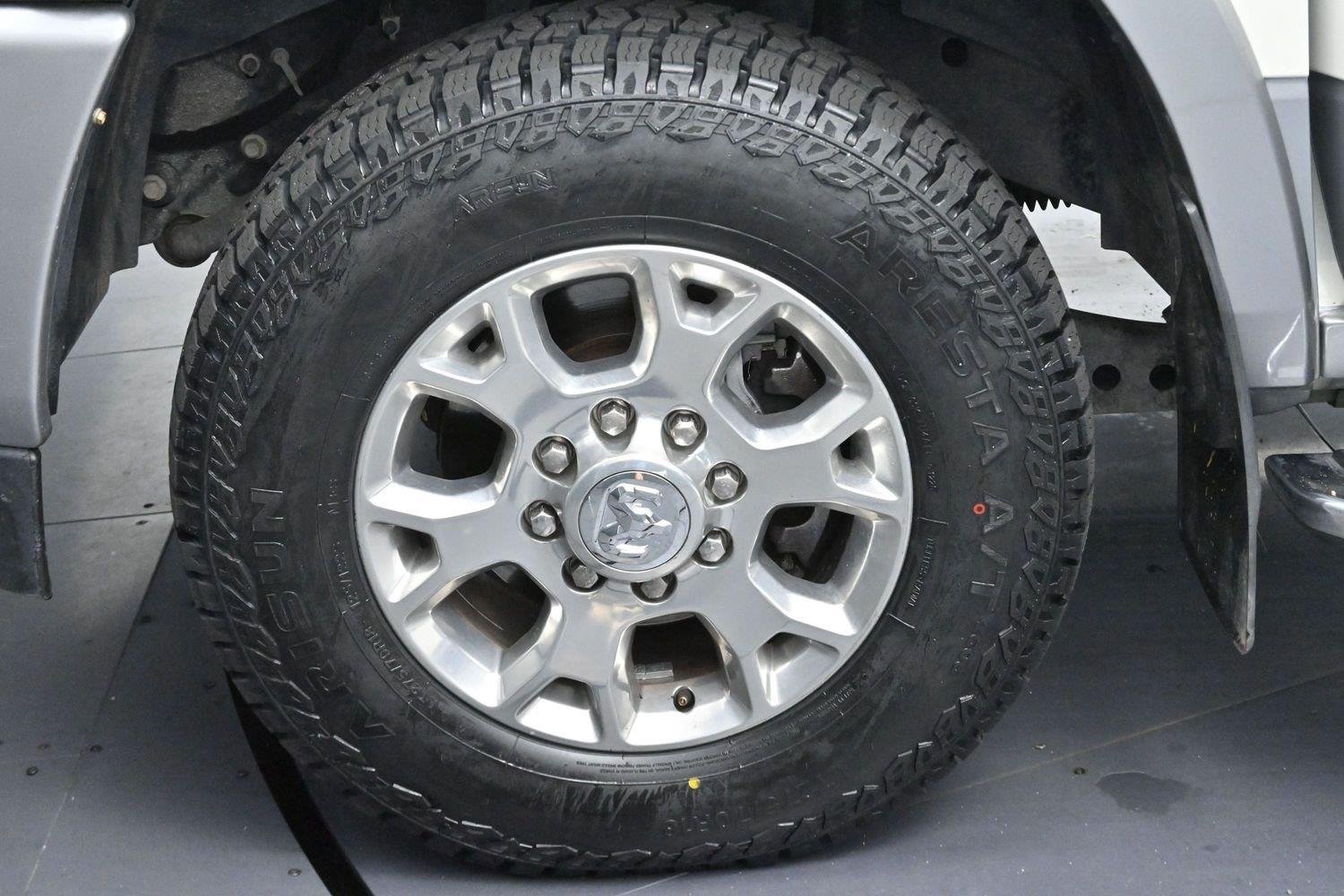 Used 2021 Pearl White Ram Laramie image 38