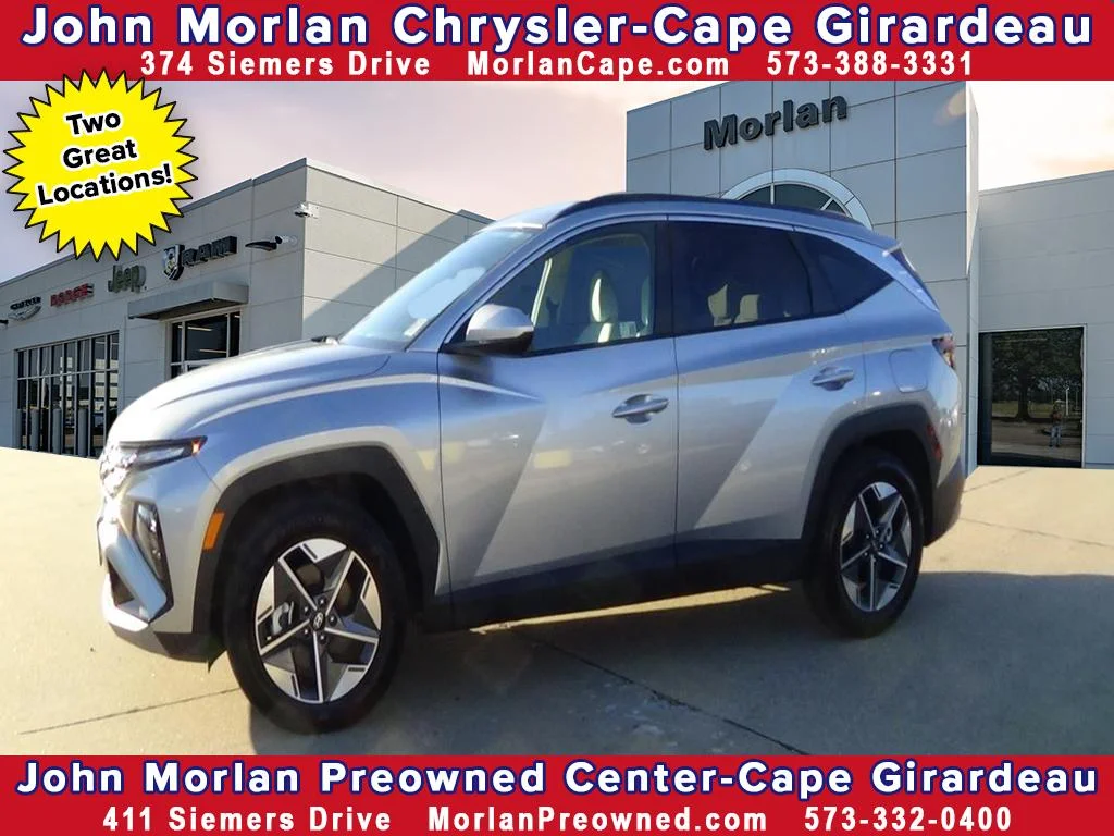 Certified Used 2025 Shimmering Silver Metallic (r2t) Hyundai SEL image 1