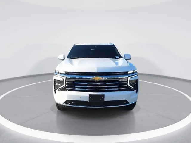 Used 2026 White Chevrolet LT image 3