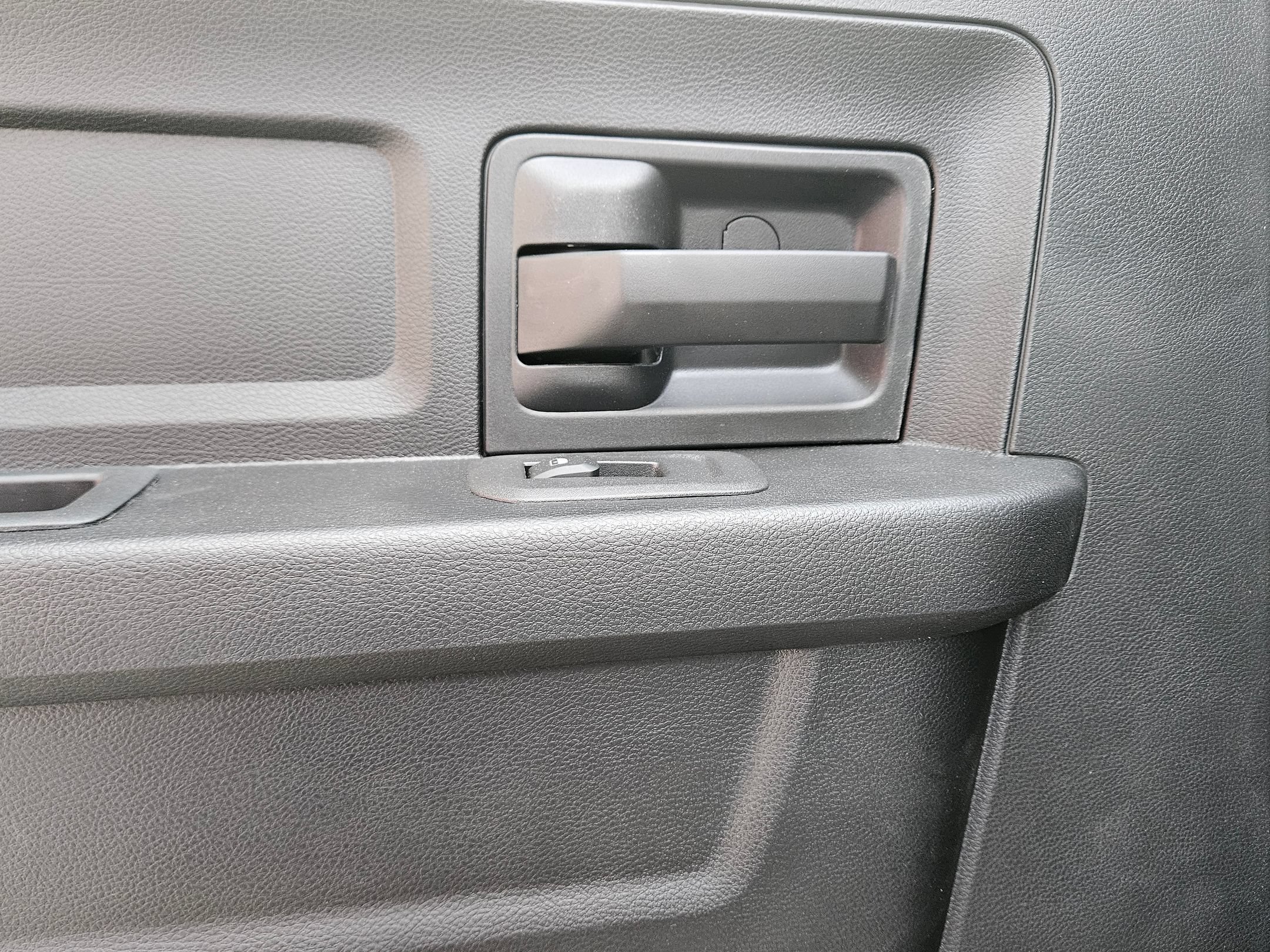 2026 RAM 2500 Tradesman - Photo 21