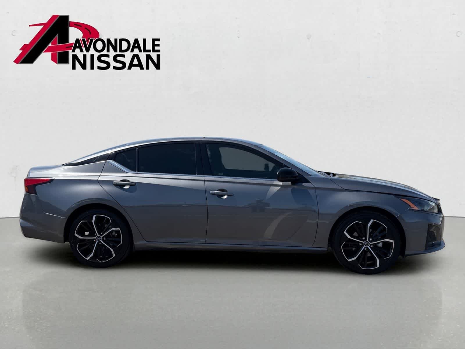 Certified Used 2024 Gun Metallic Nissan 2.5 SR image 7