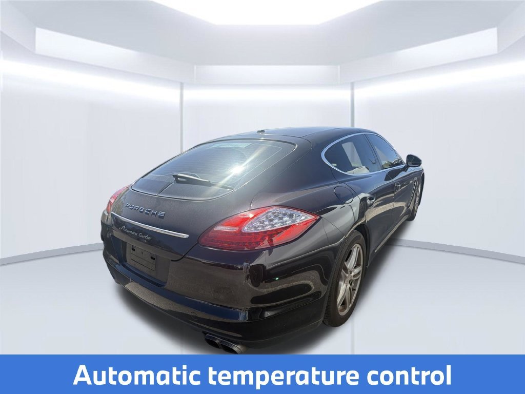 Used 2011  Porsche Turbo image 5