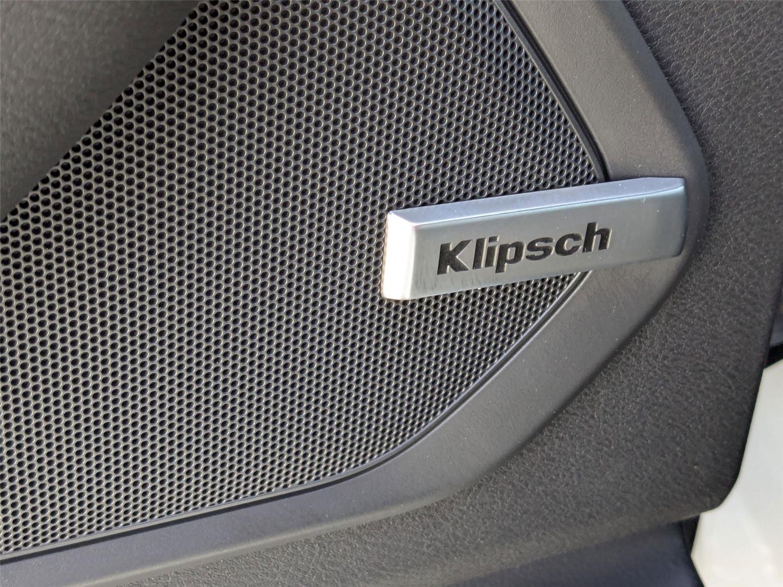 New 2026 Aspen White TriCoat Nissan PRO-4X® image 33