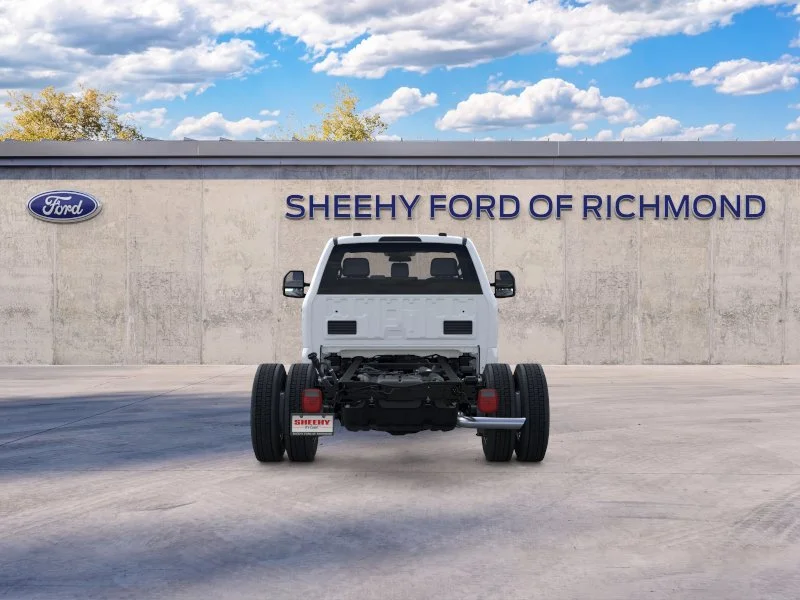 New 2026 Oxford White Ford F-450® XL image 6