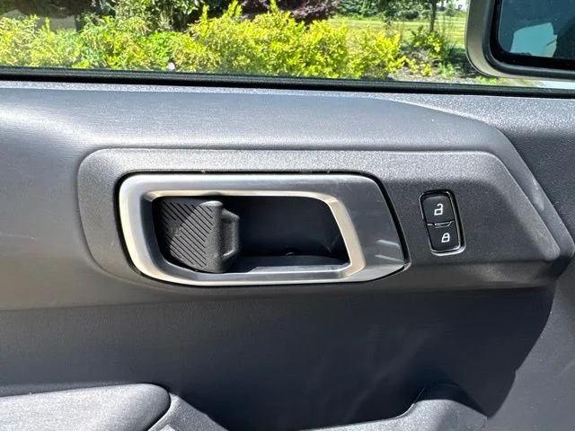 New 2026 Marsh Gray Ford Outer Banks® image 15