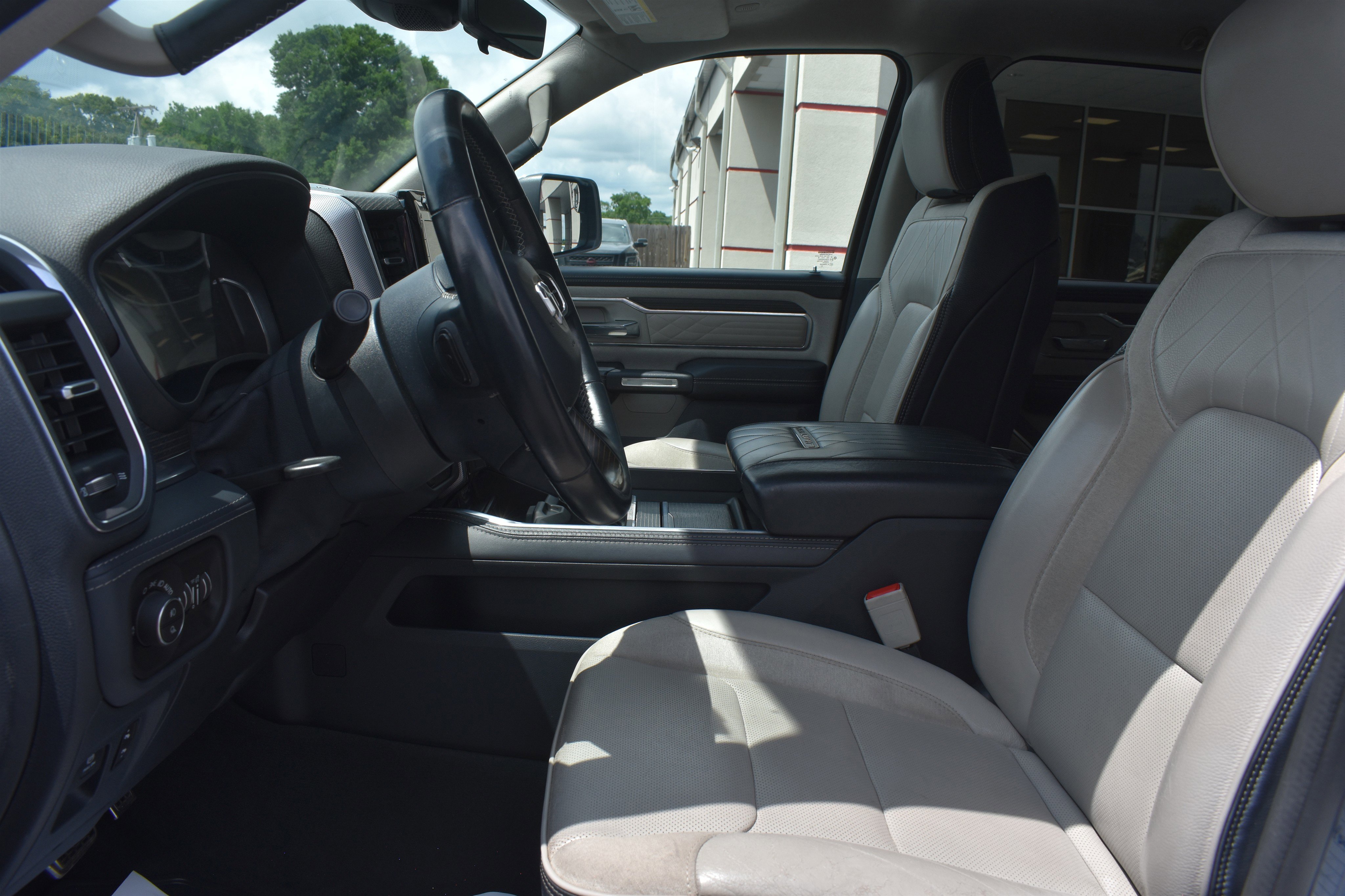 2023 RAM Ram 1500 Pickup Limited - Photo 21