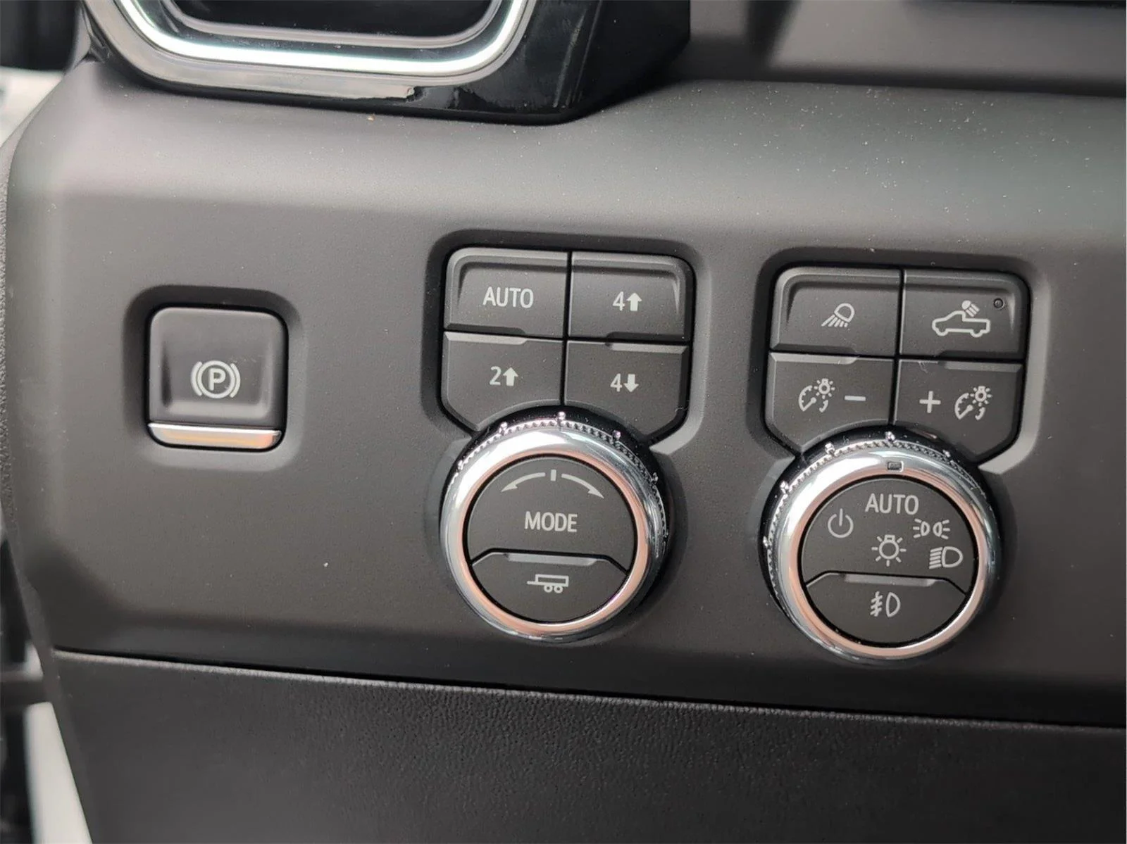 New 2026 Summit White GMC Denali image 18