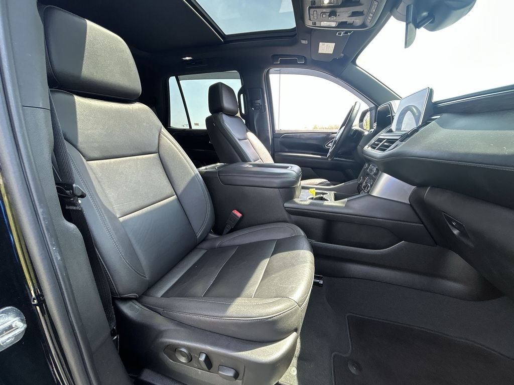 Used 2023 Black Chevrolet LT image 32