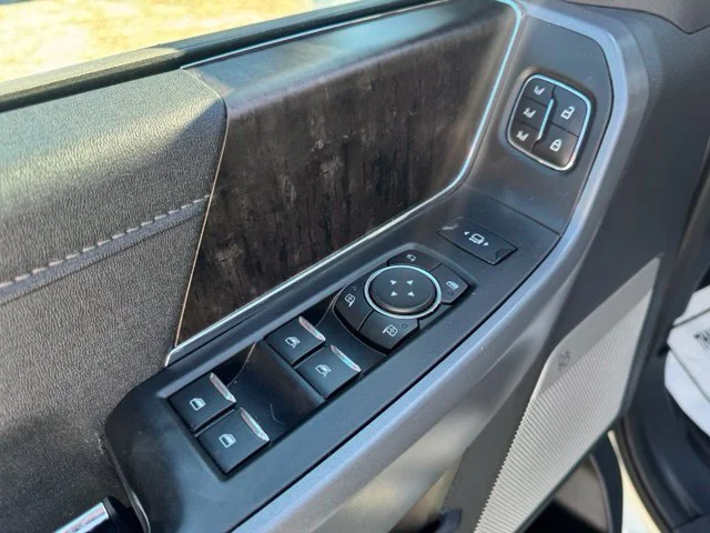 Used 2024 White Ford Lariat image 20