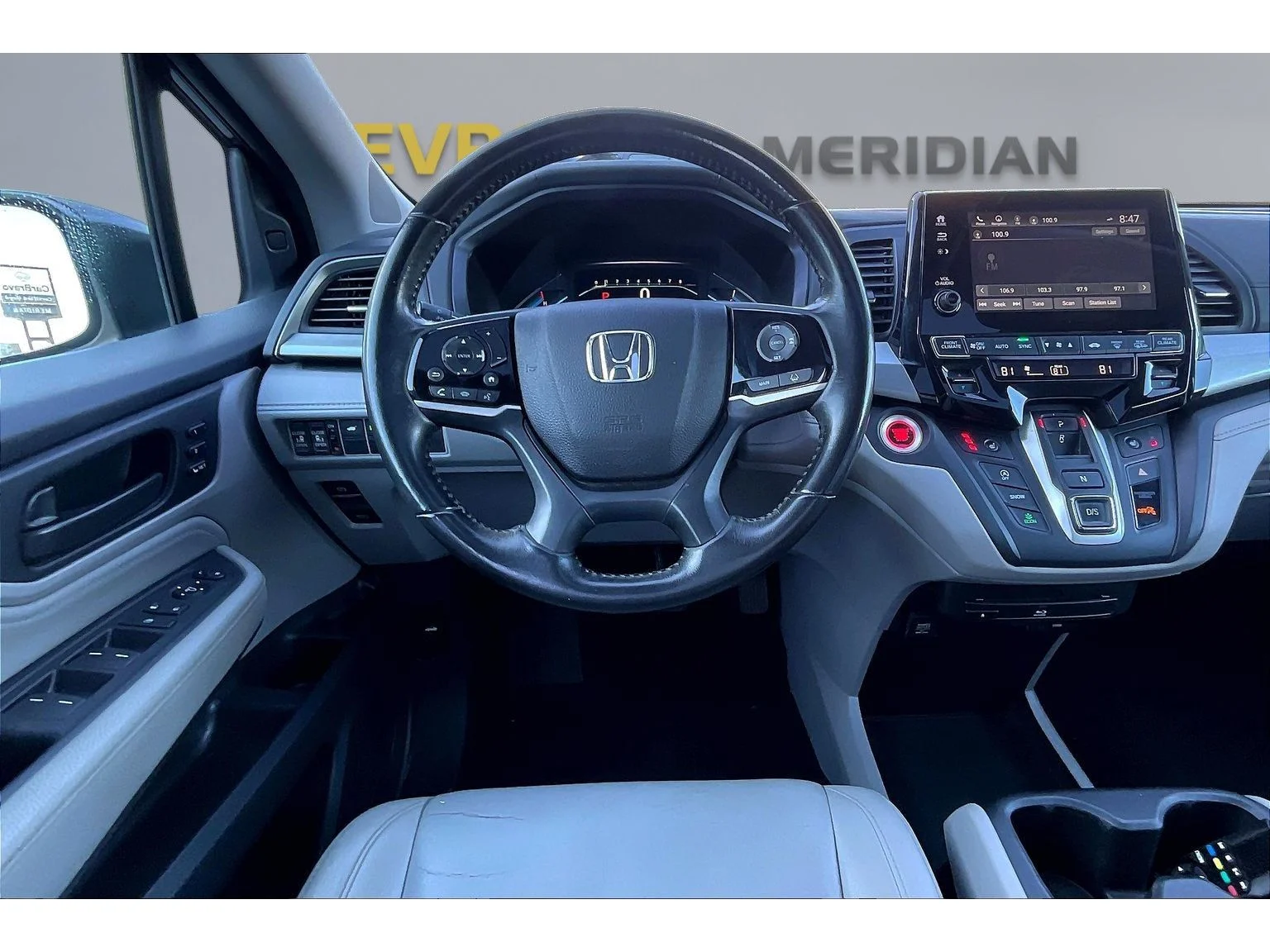 Used 2019 Gry Honda Touring image 5
