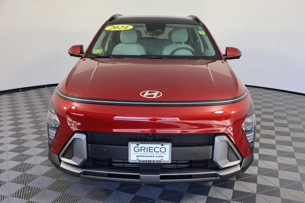 Used 2024 Red Metallic Hyundai Limited image 3