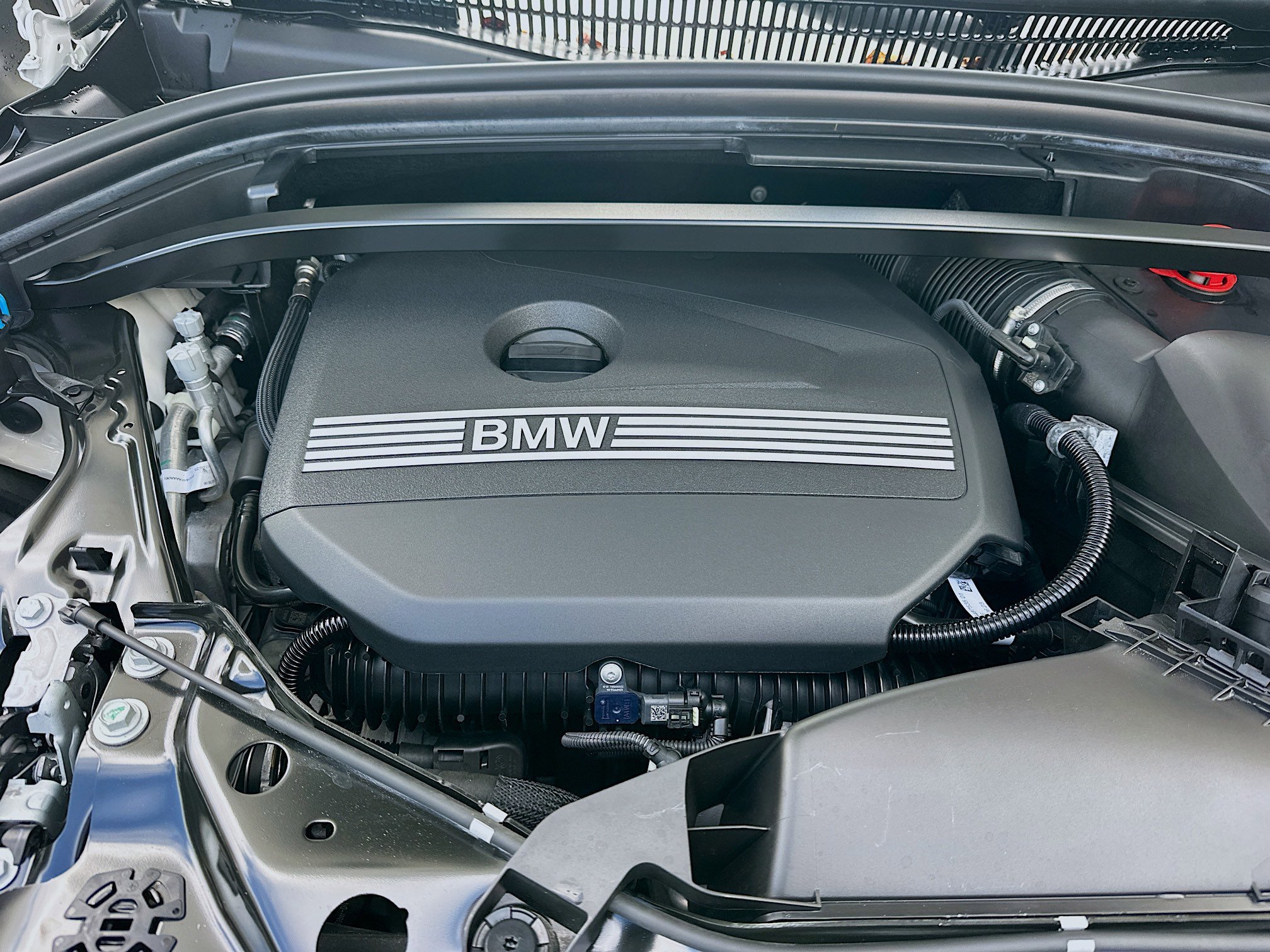Used 2023 Alpine White BMW xDrive28i image 28