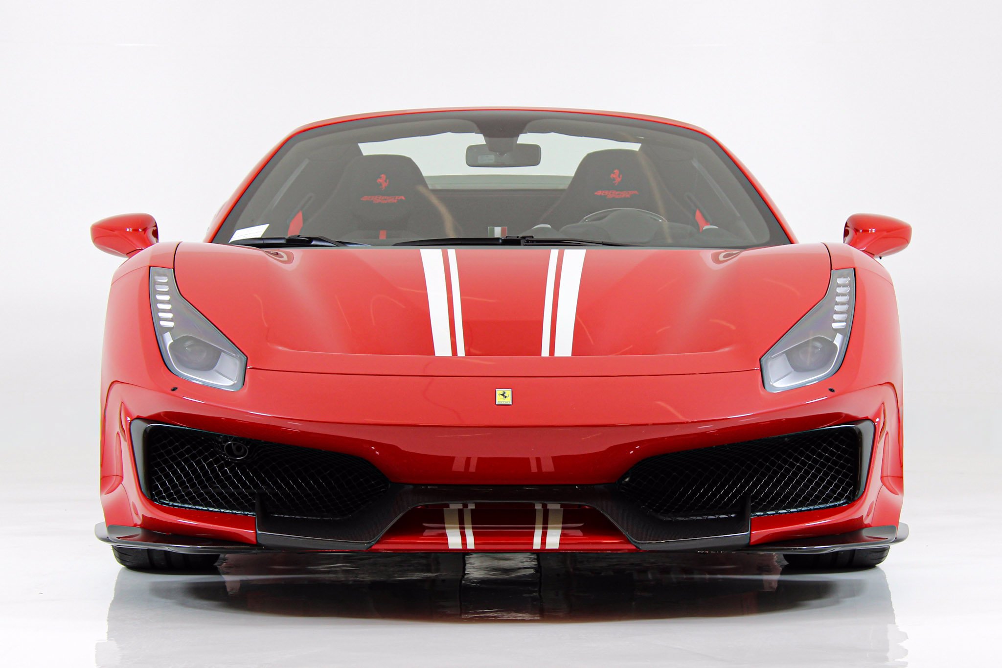 Certified Used 2019 Red Ferrari  image 19