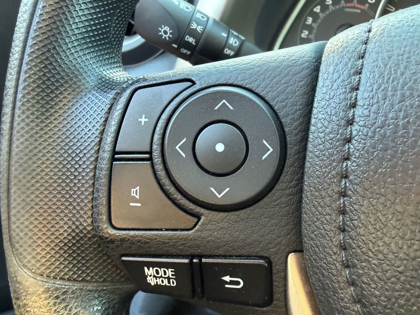 Used 2015 Magnetic Gray Metallic Toyota XLE image 14