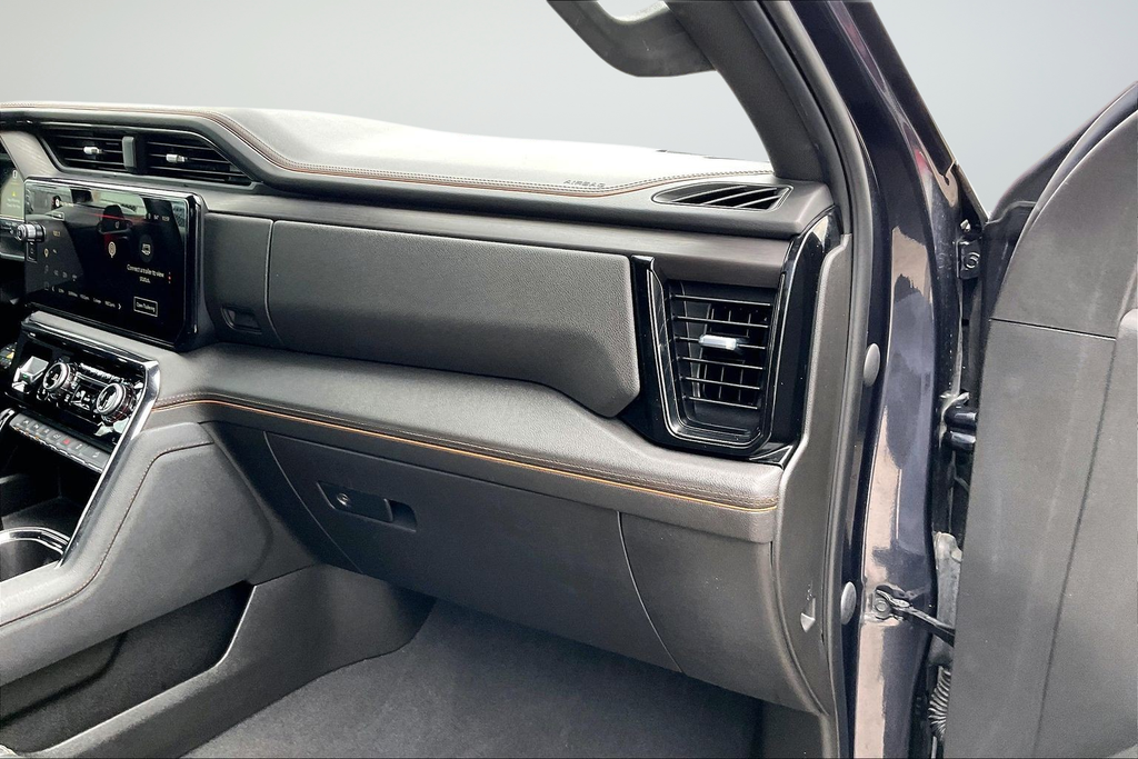 Used 2023 Titanium GMC AT4 image 17