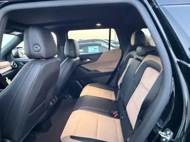 New 2027 Mosaic Black Metallic Chevrolet ACTIV image 8