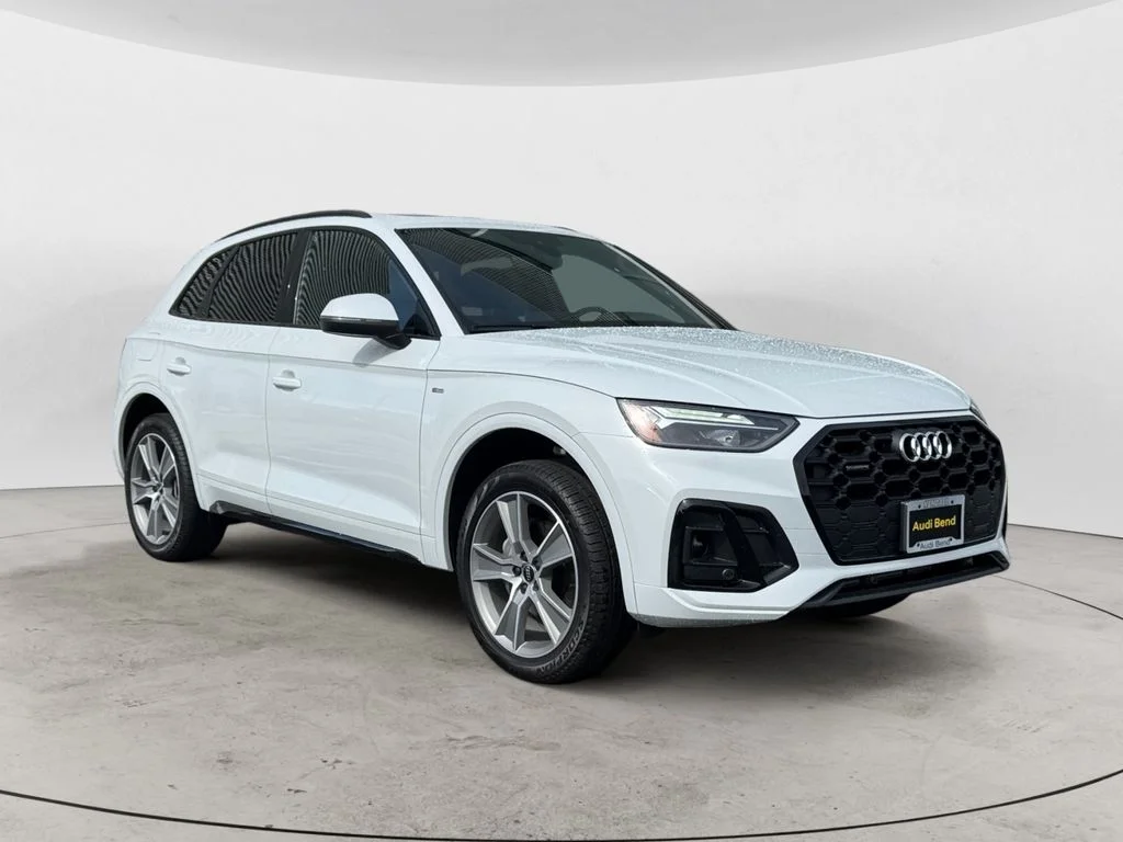 2025 Audi Q5 45 Premium's photo