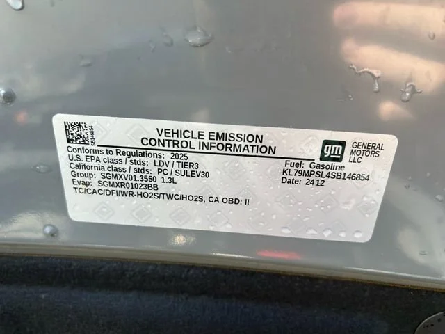 Used 2025 Sterling Gray Metallic Chevrolet LT image 10