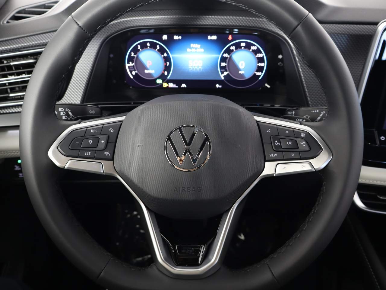 2026 Volkswagen Atlas Cross Sport SEL Premium R-LINE - Photo 8
