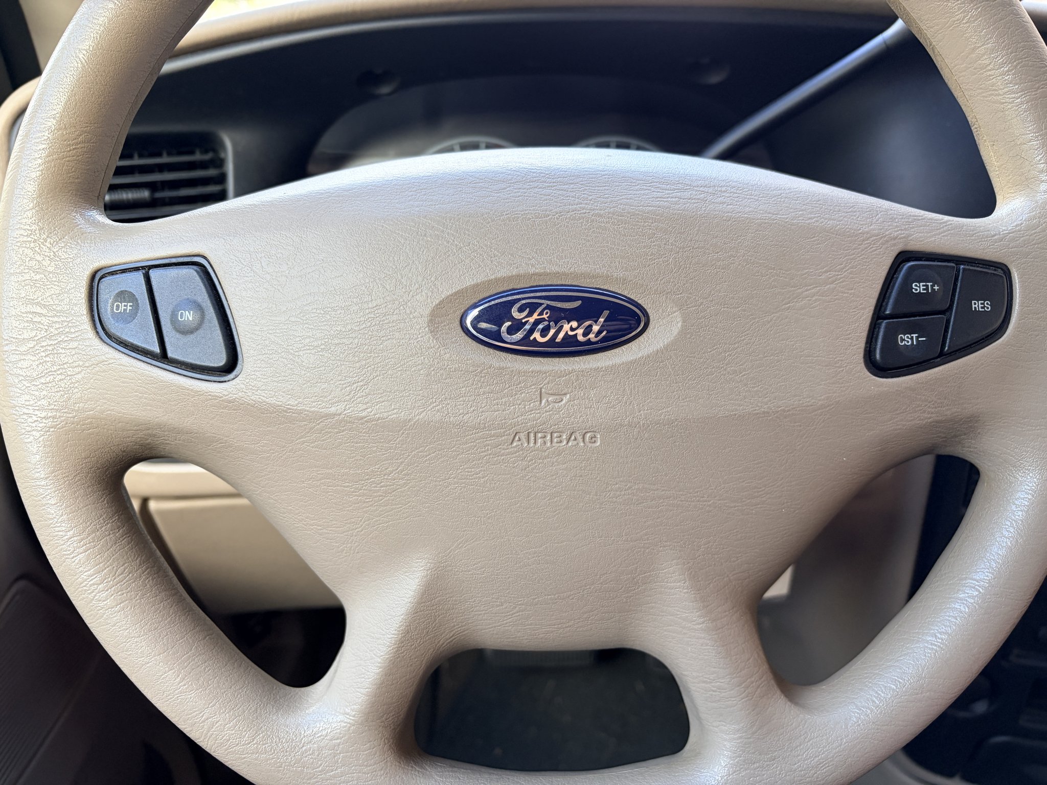 Used 2003 Silver Frost Clearcoat Metallic Ford LX image 11