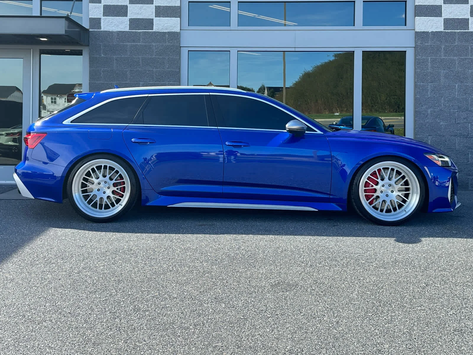 Used 2023 Ultra Blue Metallic Audi  image 3