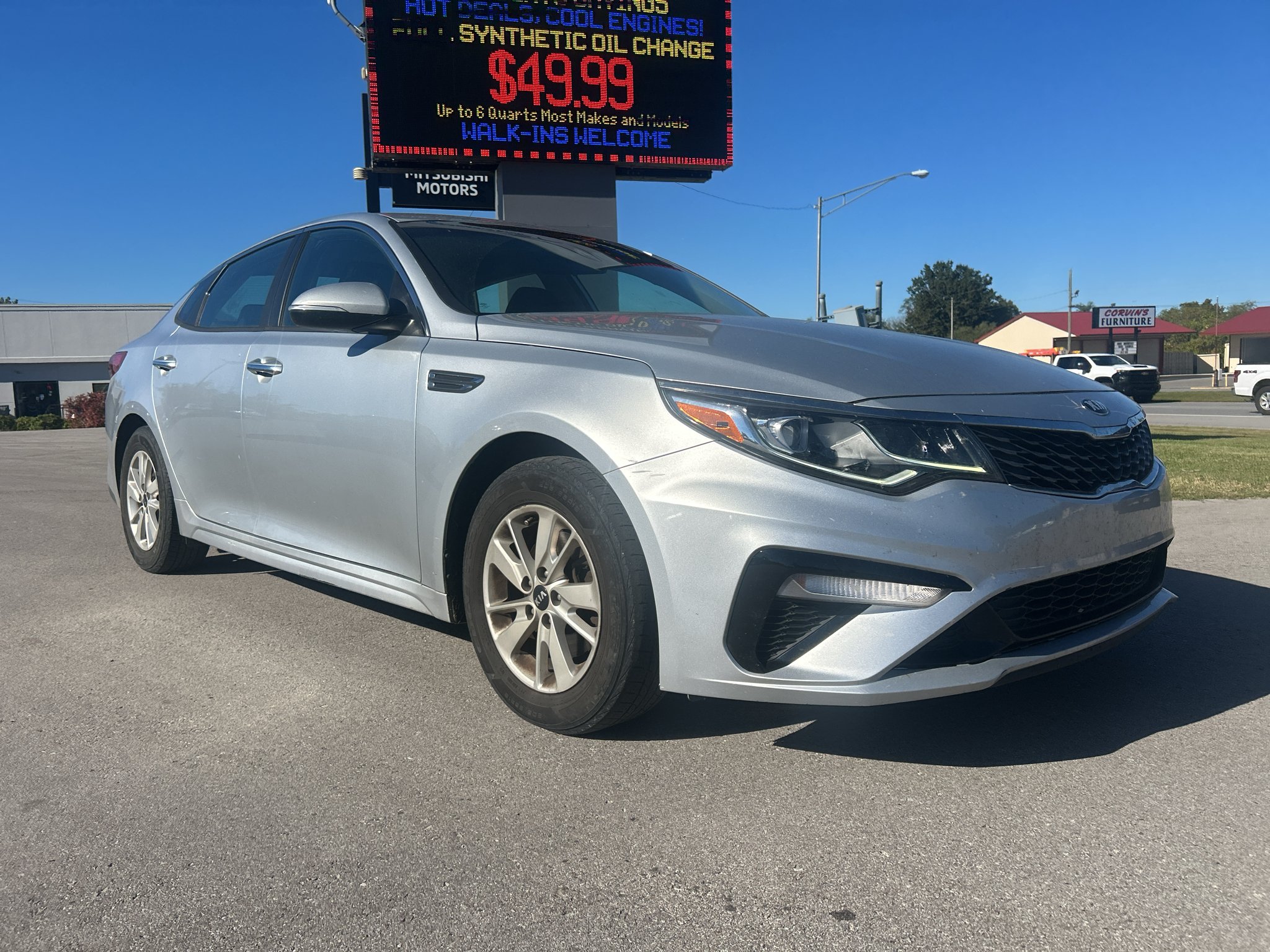 Used 2019 Sparkling Silver Kia LX image 1