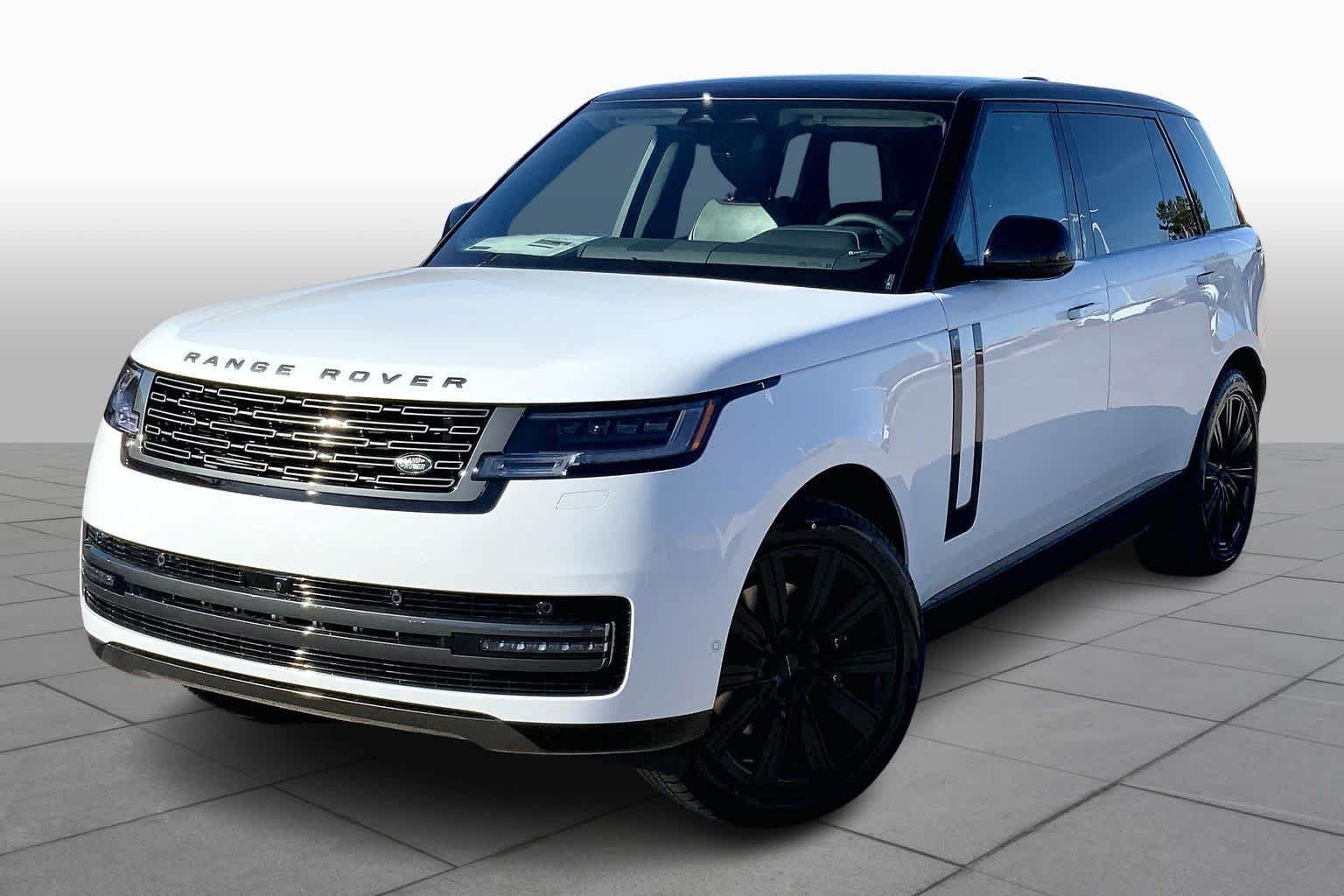 2026 Land Rover Range Rover 3.0 SE LWB 7's photo