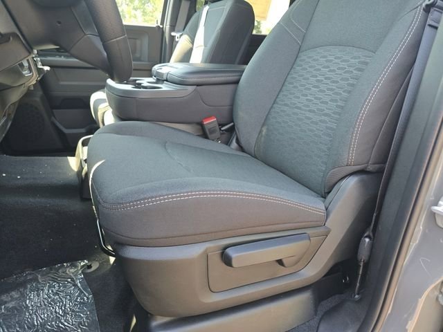 New 2026 Ceramic Gray Clear-Coat Exterior Paint RAM Black Express image 6