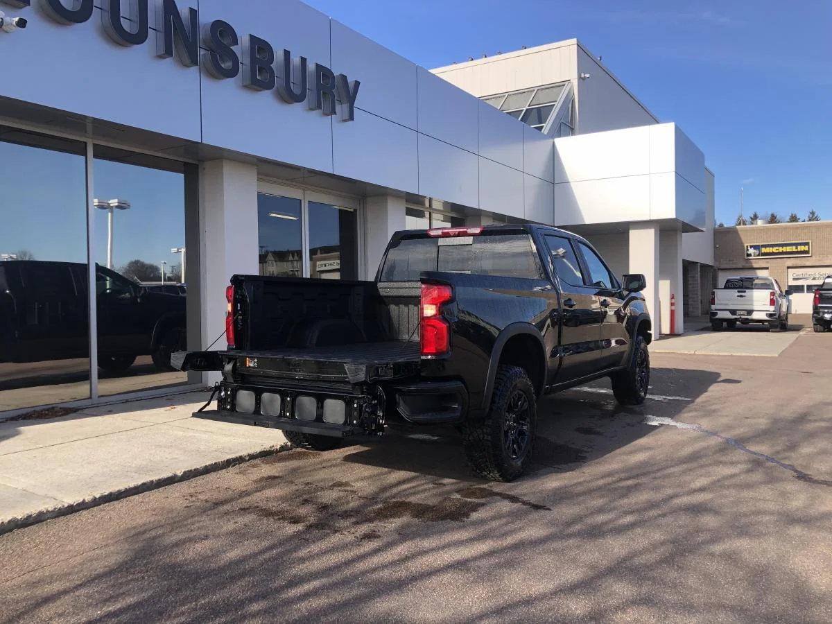 Used 2026 Black Chevrolet 4WD Crew Cab 147" ZR2 image 8