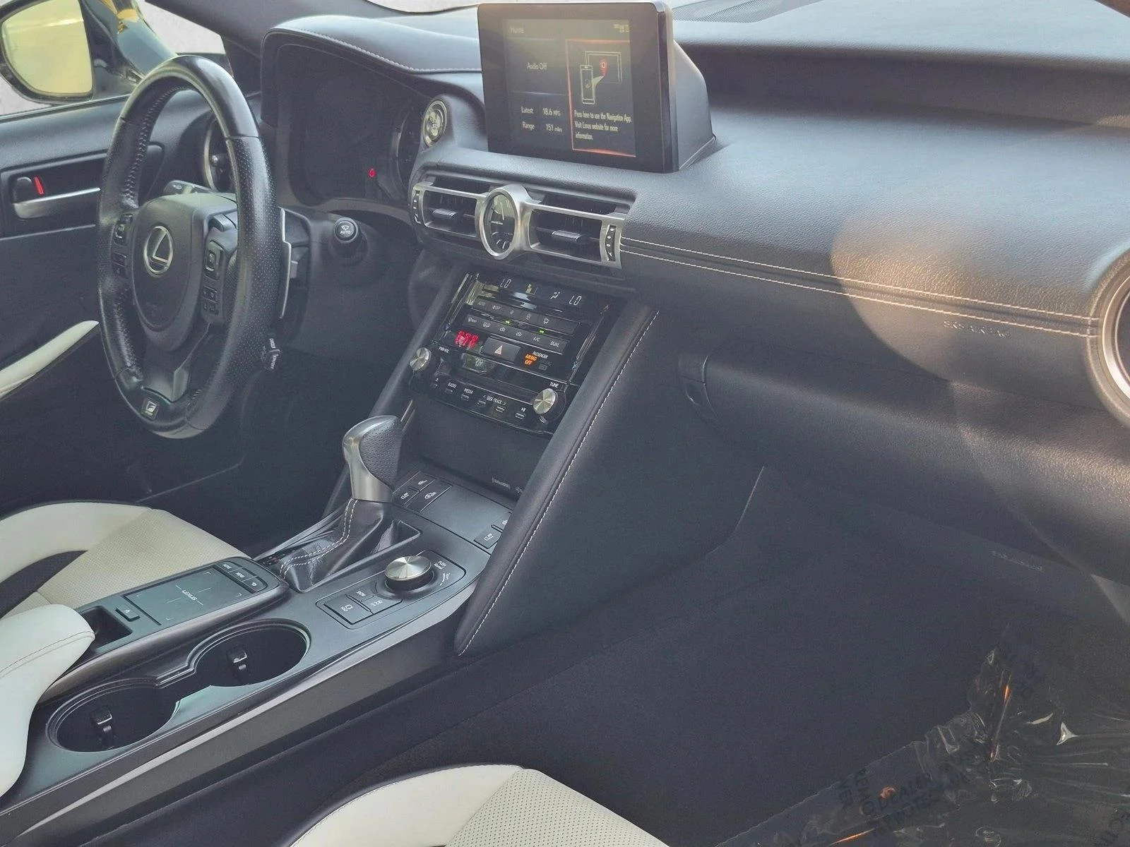 Certified Used 2021 Ultra White Lexus F SPORT image 20