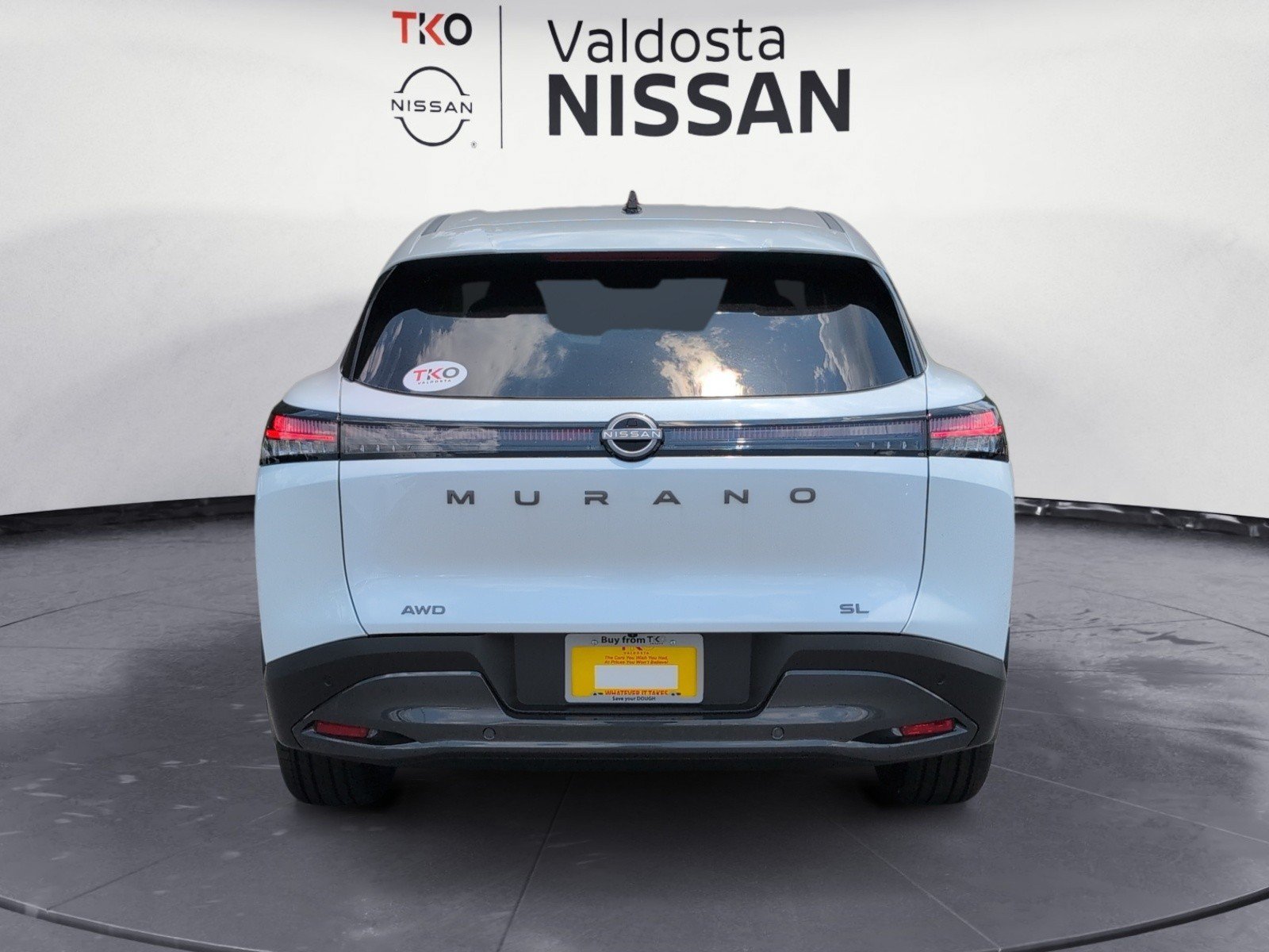 New 2026 Everest White Pearl TriCoat Nissan SL image 8