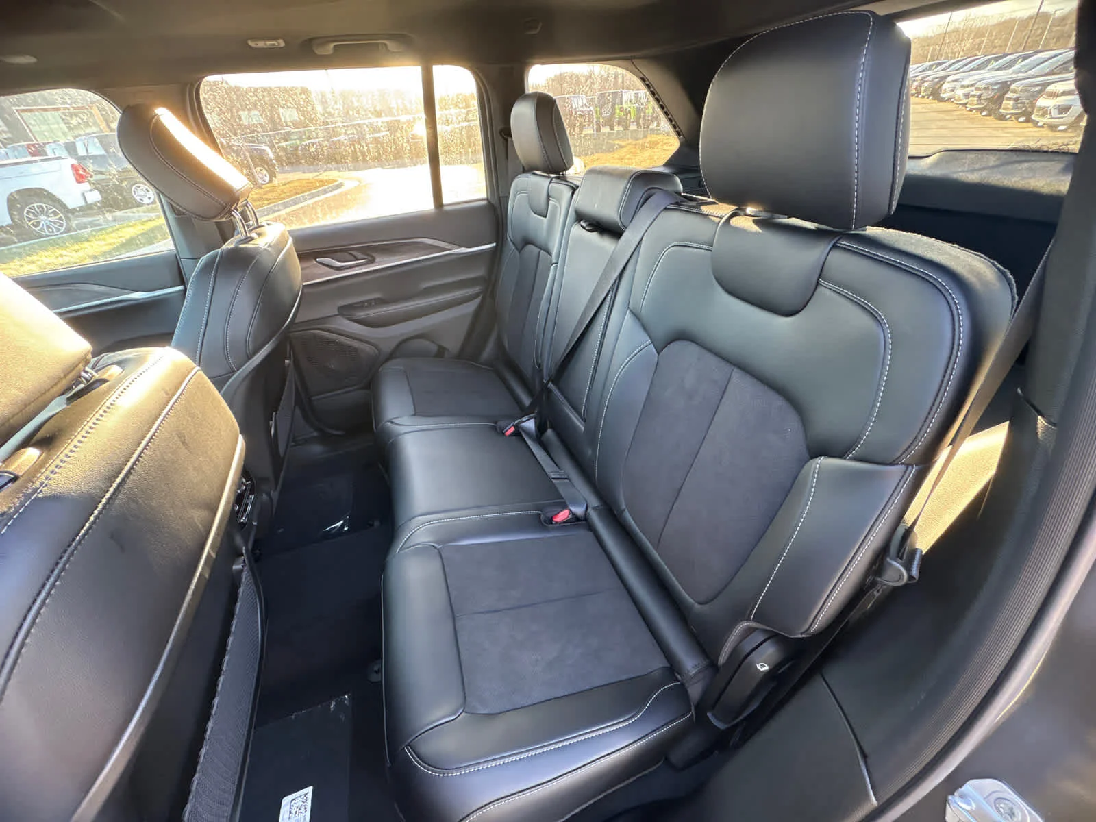 New 2026 Baltic Gray Metallic Clearcoat Jeep Laredo Altitude image 12