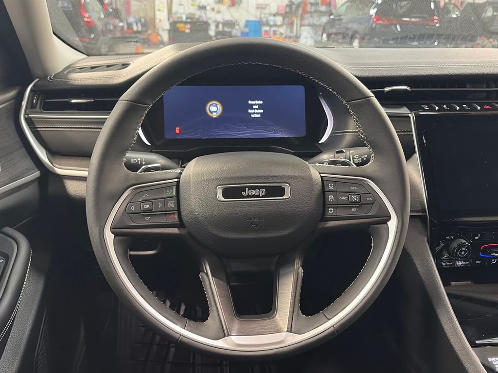 Certified Used 2023 White/off-white Jeep Limited image 20