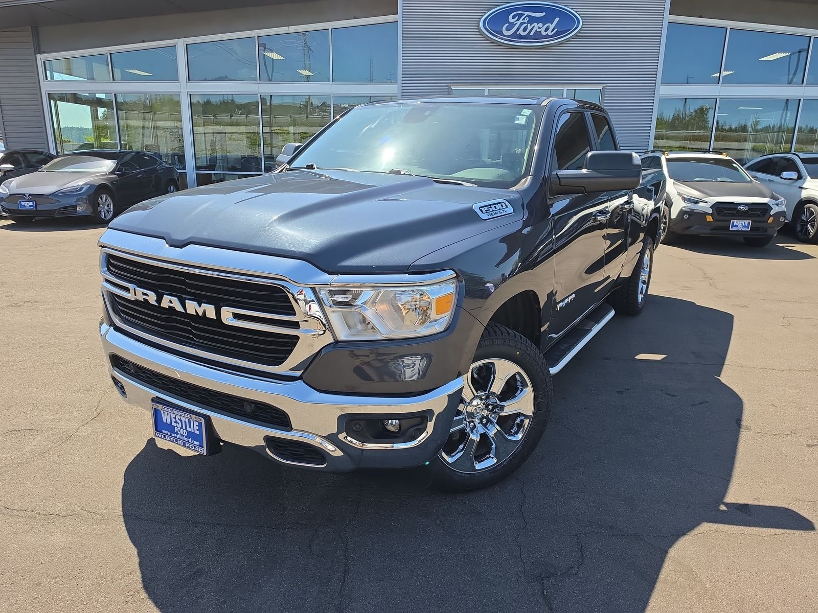 2020 RAM 1500 Big Horn/Lone Star 4x4 Quad Cab 6'4's photo