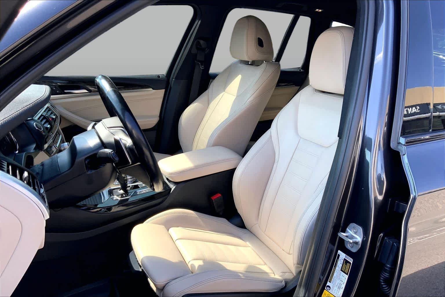Used 2018 Alpine White BMW M40i image 7