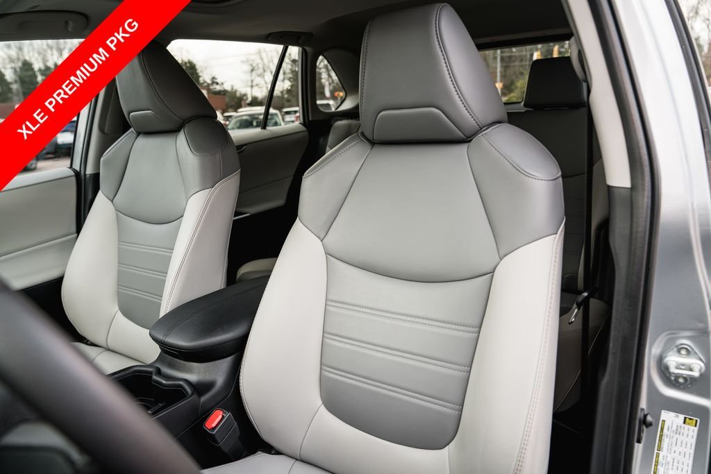 2024 Toyota RAV4 XLE Premium - Photo 26
