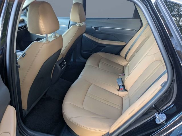 Used 2025 Black Hyundai Limited image 12