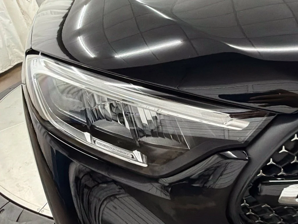 New 2027 Black Mercedes-Benz GLC 300 image 10