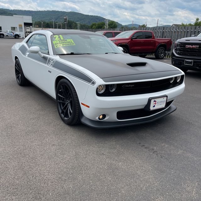 Used 2021 White Dodge R/T Scat Pack image 4
